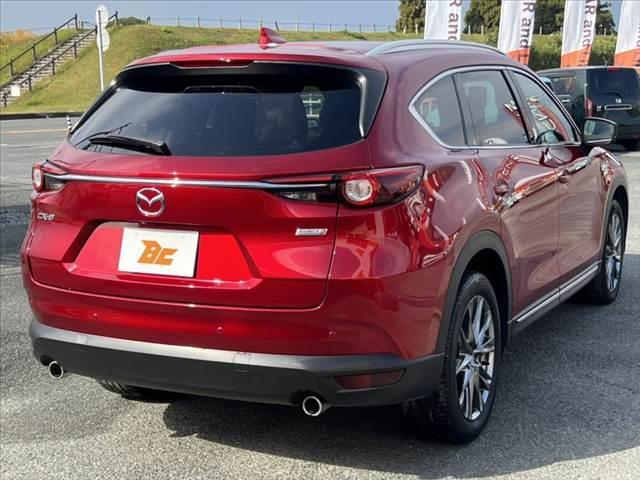 CX-8 XD Lパッケージ 禁煙 6人 純正マツダコネクトナビ 全方位 BOSEサウンドシステム 後席フリップダウンM レーダークルーズ LEDヘッド 革巻きステア ステリモ スマートキー 革シート サンシェード Pバックドア(13枚目)