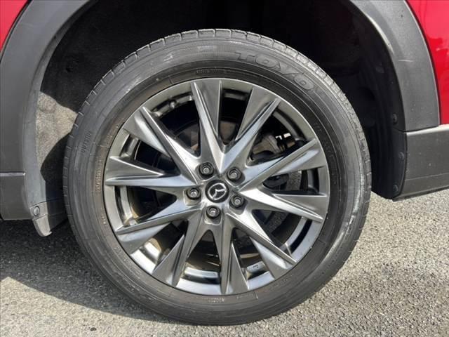 CX-8 XD Lパッケージ 禁煙 6人 純正マツダコネクトナビ 全方位 BOSEサウンドシステム 後席フリップダウンM レーダークルーズ LEDヘッド 革巻きステア ステリモ スマートキー 革シート サンシェード Pバックドア(51枚目)