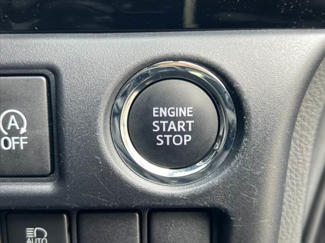 エスクァイア Gi 後期 禁煙 フリップダウンM 9インチナビ/Bluetooth バックカメラ セーフティセンス クルコン 両側電動スライドドア 合皮シート 快適温熱シート スマートキー LED 革巻きステア(7枚目)