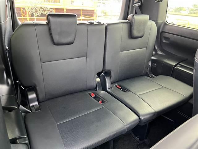 エスクァイア Gi 後期 禁煙 フリップダウンM 9インチナビ/Bluetooth バックカメラ セーフティセンス クルコン 両側電動スライドドア 合皮シート 快適温熱シート スマートキー LED 革巻きステア(22枚目)