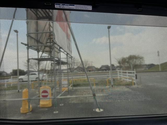 エスクァイア Gi 後期 禁煙 フリップダウンM 9インチナビ/Bluetooth バックカメラ セーフティセンス クルコン 両側電動スライドドア 合皮シート 快適温熱シート スマートキー LED 革巻きステア(24枚目)