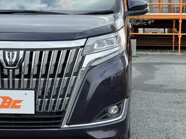 エスクァイア Gi 後期 禁煙 フリップダウンM 9インチナビ/Bluetooth バックカメラ セーフティセンス クルコン 両側電動スライドドア 合皮シート 快適温熱シート スマートキー LED 革巻きステア(51枚目)