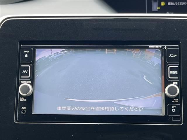 セレナ 　車検整備付　禁煙　純正フルセグナビ／Ｂｌｕｅｔｏｏｔｈ　Ｂカメラ　フリップダウンＭ　電動スライドドア　エマブレ　クルコン　電格ミラー　スマートキー　Ｐスタート　革巻きステア　アームレスト　サンシェード（3枚目）