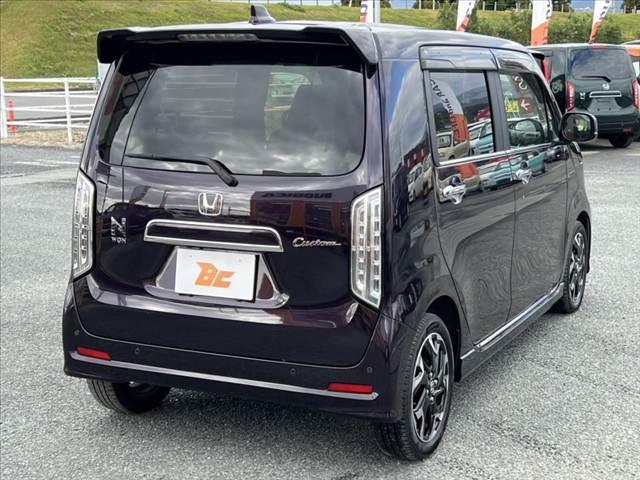 N-WGNカスタム L・ターボホンダセンシング 禁煙 リアワイドカメラ 衝突軽減ブレーキ 後方誤発進抑制 電動格納ミラー ステリモ レーダークルーズ 革巻きステア シートヒーター スマートキー Pスタート Aストップ LEDヘッド(13枚目)