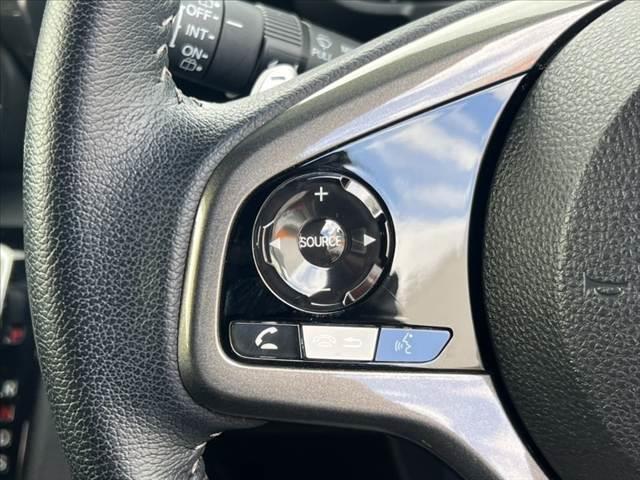 N-WGNカスタム L・ターボホンダセンシング 禁煙 リアワイドカメラ 衝突軽減ブレーキ 後方誤発進抑制 電動格納ミラー ステリモ レーダークルーズ 革巻きステア シートヒーター スマートキー Pスタート Aストップ LEDヘッド(36枚目)