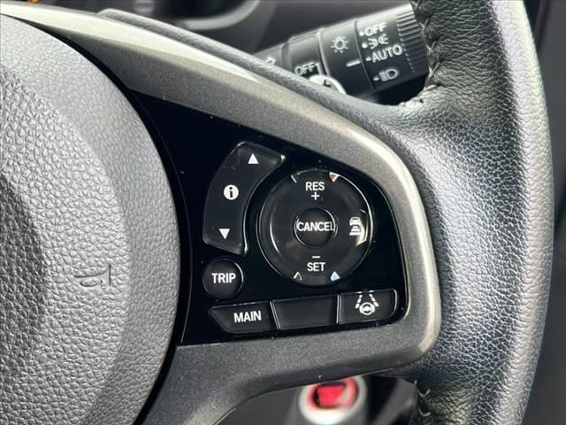 N-WGNカスタム L・ターボホンダセンシング 禁煙 リアワイドカメラ 衝突軽減ブレーキ 後方誤発進抑制 電動格納ミラー ステリモ レーダークルーズ 革巻きステア シートヒーター スマートキー Pスタート Aストップ LEDヘッド(37枚目)