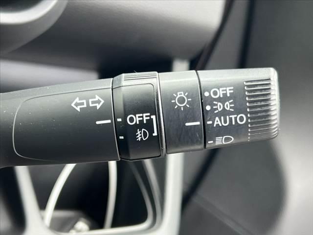 N-WGNカスタム L・ターボホンダセンシング 禁煙 リアワイドカメラ 衝突軽減ブレーキ 後方誤発進抑制 電動格納ミラー ステリモ レーダークルーズ 革巻きステア シートヒーター スマートキー Pスタート Aストップ LEDヘッド(39枚目)