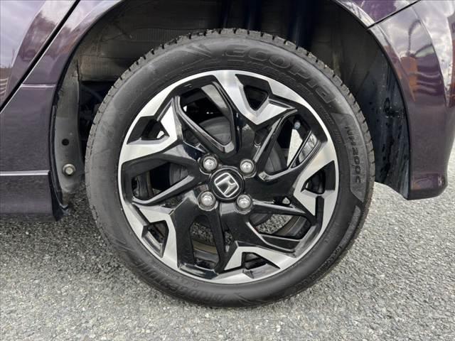 N-WGNカスタム L・ターボホンダセンシング 禁煙 リアワイドカメラ 衝突軽減ブレーキ 後方誤発進抑制 電動格納ミラー ステリモ レーダークルーズ 革巻きステア シートヒーター スマートキー Pスタート Aストップ LEDヘッド(49枚目)