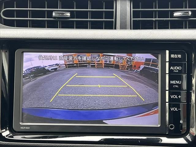 アクア Ｓスタイルブラック　中期　車検整備付　禁煙　ナビ／ＴＶ／Ｂｌｕｅｔｏｏｔｈ　Ｂモニター　セーフティセンス　シートヒーター　横滑り防止　電格ミラー　スマートキー　プッシュスタート　ＥＴＣ　車線逸脱（7枚目）