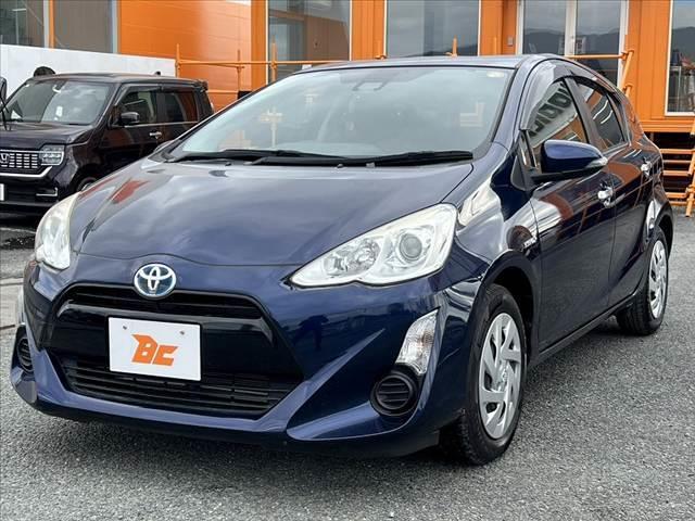 アクア Ｓスタイルブラック　中期　車検整備付　禁煙　ナビ／ＴＶ／Ｂｌｕｅｔｏｏｔｈ　Ｂモニター　セーフティセンス　シートヒーター　横滑り防止　電格ミラー　スマートキー　プッシュスタート　ＥＴＣ　車線逸脱（8枚目）