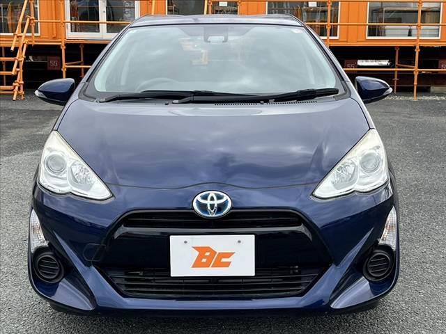 アクア Ｓスタイルブラック　中期　車検整備付　禁煙　ナビ／ＴＶ／Ｂｌｕｅｔｏｏｔｈ　Ｂモニター　セーフティセンス　シートヒーター　横滑り防止　電格ミラー　スマートキー　プッシュスタート　ＥＴＣ　車線逸脱（9枚目）