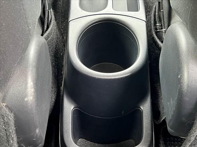 アクア Ｓスタイルブラック　中期　車検整備付　禁煙　ナビ／ＴＶ／Ｂｌｕｅｔｏｏｔｈ　Ｂモニター　セーフティセンス　シートヒーター　横滑り防止　電格ミラー　スマートキー　プッシュスタート　ＥＴＣ　車線逸脱（23枚目）