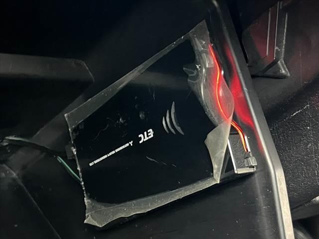 キックス ＲＸ　４ＷＤ　車検整備付　ターボ　社外ナビ／Ｂｌｕｅｔｏｏｔｈ／フルセグＴＶ／ＤＶＤ　ＥＴＣ　運転席シートヒーター　１５インチ純正アルミ　電動格納ミラー　フォグランプ　シートリフター　リモコンキー（30枚目）