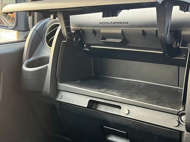 キックス ＲＸ　４ＷＤ　車検整備付　ターボ　社外ナビ／Ｂｌｕｅｔｏｏｔｈ／フルセグＴＶ／ＤＶＤ　ＥＴＣ　運転席シートヒーター　１５インチ純正アルミ　電動格納ミラー　フォグランプ　シートリフター　リモコンキー（34枚目）