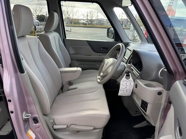 スペーシア Ｘ　社外ナビ／地デジ／ＤＶＤ　電スラ　Ｐスタート　スマートキー　アイドリングストップ　電格ミラー　シートリフター　アクセサリーソケット　ヘッドライトレベライザー　アームレスト（16枚目）