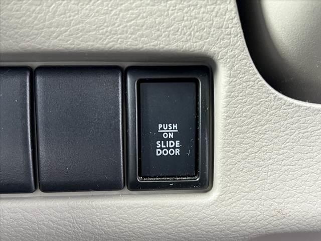 スペーシア Ｘ　社外ナビ／地デジ／ＤＶＤ　電スラ　Ｐスタート　スマートキー　アイドリングストップ　電格ミラー　シートリフター　アクセサリーソケット　ヘッドライトレベライザー　アームレスト（23枚目）