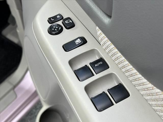 スペーシア Ｘ　社外ナビ／地デジ／ＤＶＤ　電スラ　Ｐスタート　スマートキー　アイドリングストップ　電格ミラー　シートリフター　アクセサリーソケット　ヘッドライトレベライザー　アームレスト（24枚目）