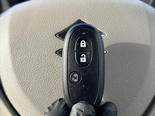 スペーシア Ｘ　社外ナビ／地デジ／ＤＶＤ　電スラ　Ｐスタート　スマートキー　アイドリングストップ　電格ミラー　シートリフター　アクセサリーソケット　ヘッドライトレベライザー　アームレスト（29枚目）