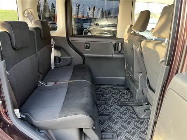 タント Ｇスペシャル　後期　車検整備付　禁煙　社外ナビ　片側電動スラ　フルセグＴＶ　Ｂｌｕｅｔｏｏｔｈ　ＡＢＳ　アイドリングストップ　プライバシーガラス　後席テーブル　電格ミラー　スマートキー　ハロゲンヘッドライト（18枚目）