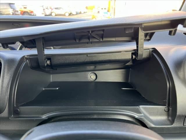 タント Ｇスペシャル　後期　車検整備付　禁煙　社外ナビ　片側電動スラ　フルセグＴＶ　Ｂｌｕｅｔｏｏｔｈ　ＡＢＳ　アイドリングストップ　プライバシーガラス　後席テーブル　電格ミラー　スマートキー　ハロゲンヘッドライト（31枚目）