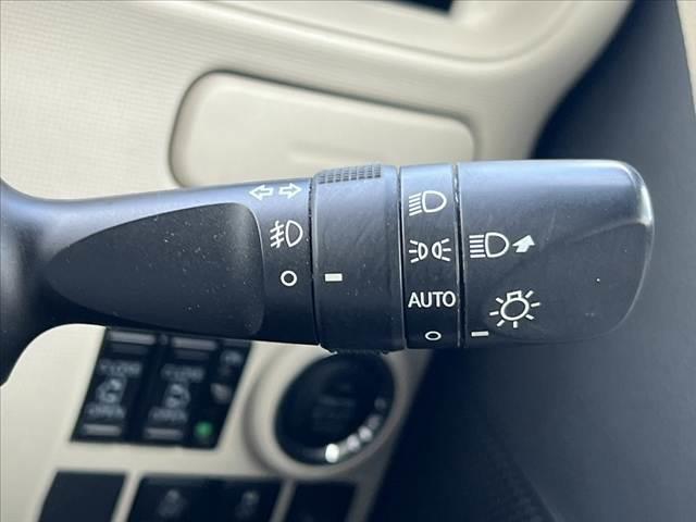 ムーヴキャンバス Xメイクアップリミテッド SAIII 後期 車検整備付 ツートン SA3 パノラマモニター 社外ナビ/フルセグ 両電スラ スマートキー×2 Pスタート ETC シートリフター Aストップ ステリモ レベライザー 横滑り防止機能(32枚目)