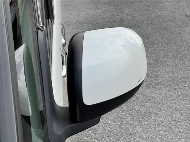 ムーヴキャンバス Xメイクアップリミテッド SAIII 後期 車検整備付 ツートン SA3 パノラマモニター 社外ナビ/フルセグ 両電スラ スマートキー×2 Pスタート ETC シートリフター Aストップ ステリモ レベライザー 横滑り防止機能(39枚目)