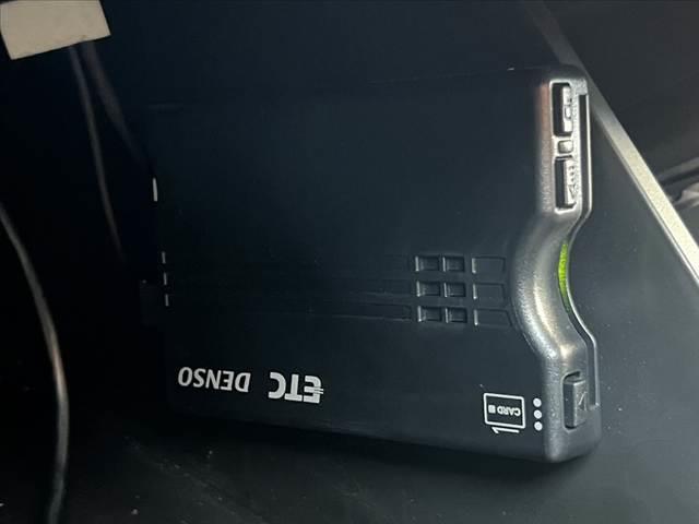 ワゴンR ハイブリッドFX 中期 禁煙 ナビ/TV/バックモニター セーフティサポート 車線逸脱 横滑り防止 シートヒーター プッシュスタート スマートキー 電格ミラー プライバシーガラス オートライト シガーソケット AAC(33枚目)