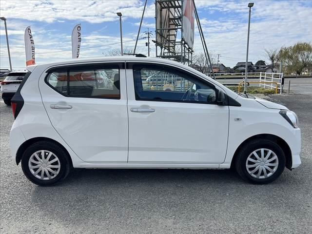 ミライース L アイドリングストップ 車検整備付 リモコンキー セキュリティアラーム エアバッグ ABS 横滑り防止 ハロゲンヘッドライト エアバッグ パワーウィンドウ パワーステアリング サンドバイザー マット(12枚目)