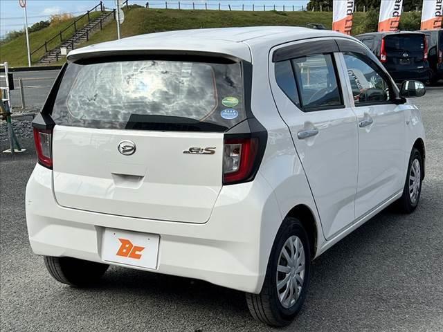 ミライース L アイドリングストップ 車検整備付 リモコンキー セキュリティアラーム エアバッグ ABS 横滑り防止 ハロゲンヘッドライト エアバッグ パワーウィンドウ パワーステアリング サンドバイザー マット(13枚目)