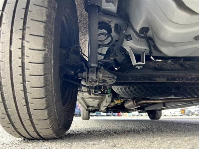 ミライース L アイドリングストップ 車検整備付 リモコンキー セキュリティアラーム エアバッグ ABS 横滑り防止 ハロゲンヘッドライト エアバッグ パワーウィンドウ パワーステアリング サンドバイザー マット(46枚目)