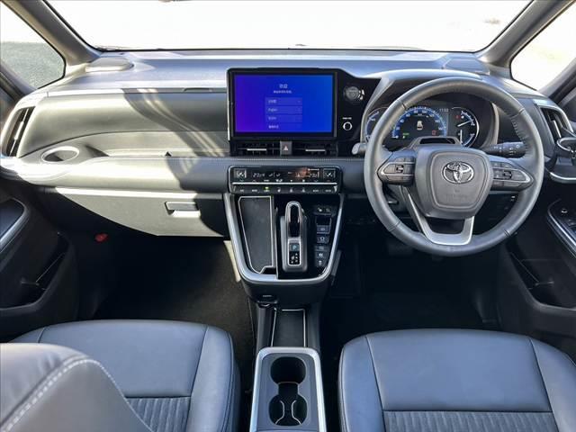 ノア 　モデリスタ　ディスプレイＡプラス　トヨタチームメイト　ブラインドスポットモニター　快適利便パッケージＨｉｇｈ　セーフティセンス　ＥＴＣ２．０　両電スラ　ＬＥＤヘッドライト　オットマン　シートヒーター（2枚目）