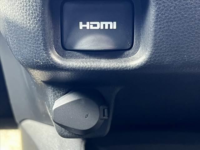 ノア 　モデリスタ　ディスプレイＡプラス　トヨタチームメイト　ブラインドスポットモニター　快適利便パッケージＨｉｇｈ　セーフティセンス　ＥＴＣ２．０　両電スラ　ＬＥＤヘッドライト　オットマン　シートヒーター（30枚目）