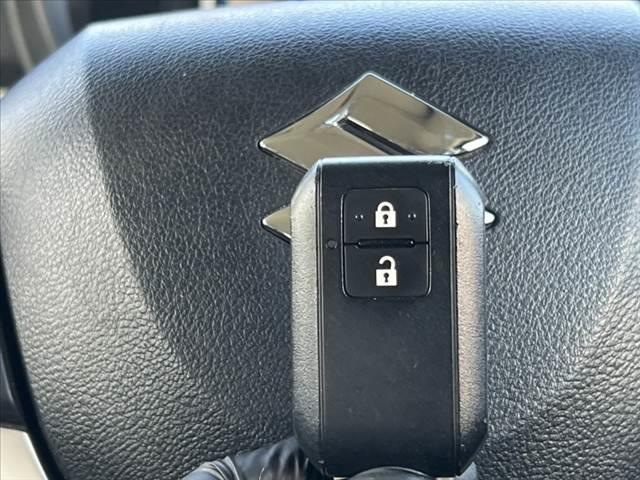 スペーシア ハイブリッドＧ　中期　禁煙　デュアルカメラブレーキサポート　ディスプレイオーディオ　両側スライドドア　プライバシーガラス　車線逸脱警報　誤発進抑制　リアパーキングセンサー　スマートキー　電動格納ミラー（7枚目）