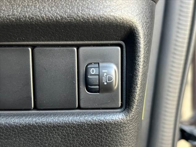 スペーシア ハイブリッドＧ　中期　禁煙　デュアルカメラブレーキサポート　ディスプレイオーディオ　両側スライドドア　プライバシーガラス　車線逸脱警報　誤発進抑制　リアパーキングセンサー　スマートキー　電動格納ミラー（26枚目）