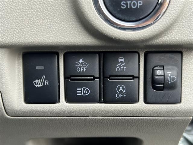 ムーヴ ＸリミテッドＩＩ　ＳＡＩＩＩ　禁煙　ＬＥＤヘッドライト　スマアシ３　Ａハイビーム　社外ナビ／ＢＴ／フルセグＴＶ／Ｂカメラ　ドラレコ前後　シートヒーター　純正アルミ　プッシュスタート　スマートキー　電格ミラー　ＡＣソケット　ＥＴＣ（6枚目）