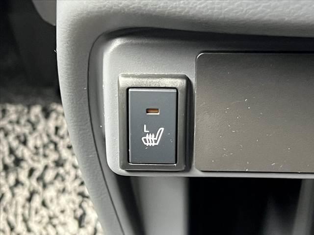 ハスラー 　後期　車検整備付　ツートン　社外ナビ　地デジ　デュアルカメラブレーキＳ　Ｂモニター　Ａストップ　ＨＩＤヘッドライト　Ａライト　スマートキー×２　Ｐスタート　シートヒーター　シートリフター　Ｐガラス（25枚目）