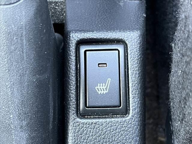 スイフト ハイブリッドＭＧ　後期　車検整備付　禁煙　ナビ　Ｂｌｕｅｔｏｏｔｈ　セーフティサポート　ドライブレコーダー　車線逸脱　横滑り防止　ブラインドスポットモニター　ハイビームアシスト　電格ミラー　スマートキー　Ｐスタート（32枚目）