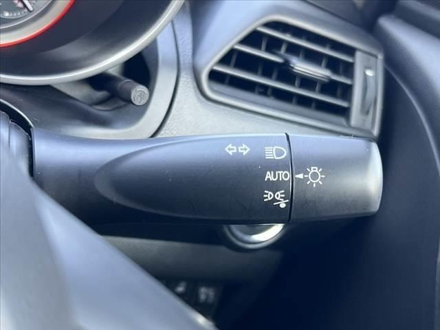 スイフト ハイブリッドＭＧ　後期　車検整備付　禁煙　ナビ　Ｂｌｕｅｔｏｏｔｈ　セーフティサポート　ドライブレコーダー　車線逸脱　横滑り防止　ブラインドスポットモニター　ハイビームアシスト　電格ミラー　スマートキー　Ｐスタート（36枚目）