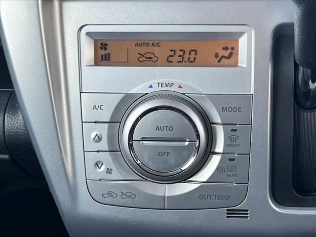 ハスラー G 車検整備付 禁煙 レーダーブレーキサポート シートヒーター アイドリングストップ 電格ミラー 横滑り防止 CDデッキ アームレスト ヘッドライトレベライザー プライバシーガラス バイザー ABS(6枚目)