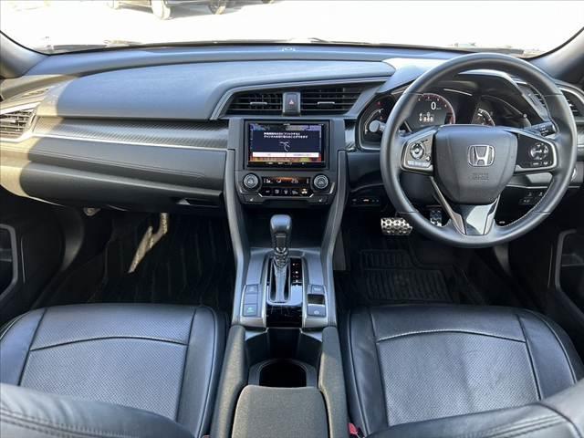 シビック ハッチバック　ホンダセンシング　車検整備付　ターボ　ホンダセンシング　社外ナビ／フルセグ／ＢＴ　ＬＥＤヘッドライト　スマートキー　Ｐスタート　ステリモ　ＥＴＣ　Ｂモニター　パドルシフト　Ａストップ　Ａライト　シートヒーター（2枚目）