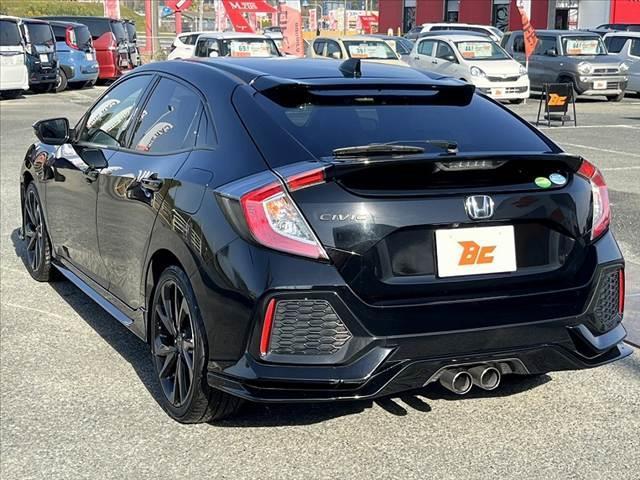 シビック ハッチバック　ホンダセンシング　車検整備付　ターボ　ホンダセンシング　社外ナビ／フルセグ／ＢＴ　ＬＥＤヘッドライト　スマートキー　Ｐスタート　ステリモ　ＥＴＣ　Ｂモニター　パドルシフト　Ａストップ　Ａライト　シートヒーター（15枚目）