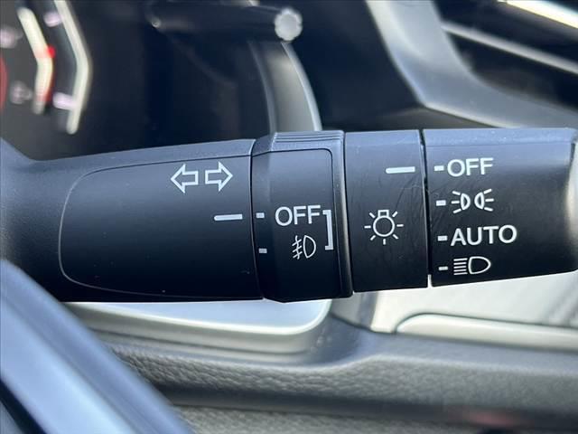 シビック ハッチバック　ホンダセンシング　車検整備付　ターボ　ホンダセンシング　社外ナビ／フルセグ／ＢＴ　ＬＥＤヘッドライト　スマートキー　Ｐスタート　ステリモ　ＥＴＣ　Ｂモニター　パドルシフト　Ａストップ　Ａライト　シートヒーター（31枚目）