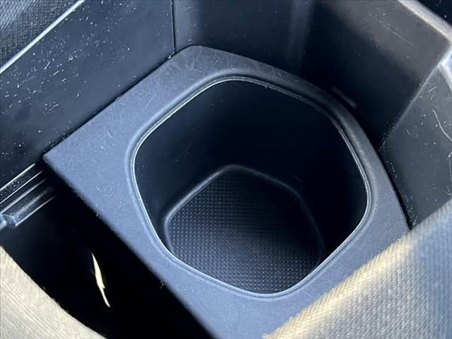 シビック ハッチバック　ホンダセンシング　車検整備付　ターボ　ホンダセンシング　社外ナビ／フルセグ／ＢＴ　ＬＥＤヘッドライト　スマートキー　Ｐスタート　ステリモ　ＥＴＣ　Ｂモニター　パドルシフト　Ａストップ　Ａライト　シートヒーター（35枚目）