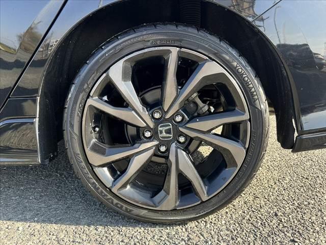 シビック ハッチバック　ホンダセンシング　車検整備付　ターボ　ホンダセンシング　社外ナビ／フルセグ／ＢＴ　ＬＥＤヘッドライト　スマートキー　Ｐスタート　ステリモ　ＥＴＣ　Ｂモニター　パドルシフト　Ａストップ　Ａライト　シートヒーター（46枚目）