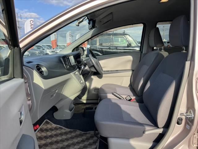 ミライース X スマートセレクションSA 後期 車検整備付 禁煙 スマートアシスト 社外ナビ バックカメラ 電動格納ミラー エコアイドルシステム リモコンキー ヘッドレスト プライバシーガラス 集中ドアロック ハロゲンヘッド 航続可能距離表示(17枚目)