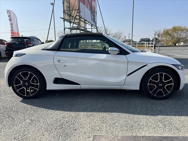 S660 α 後期 禁煙 クルコン Bモニター/センターディスプレイ LEDヘッドライト ETC 純正アルミ スマートキー シートヒーター 衝突軽減ブレーキ 誤発進抑制機能 横滑り防止 ハーフレザーシート マット(12枚目)