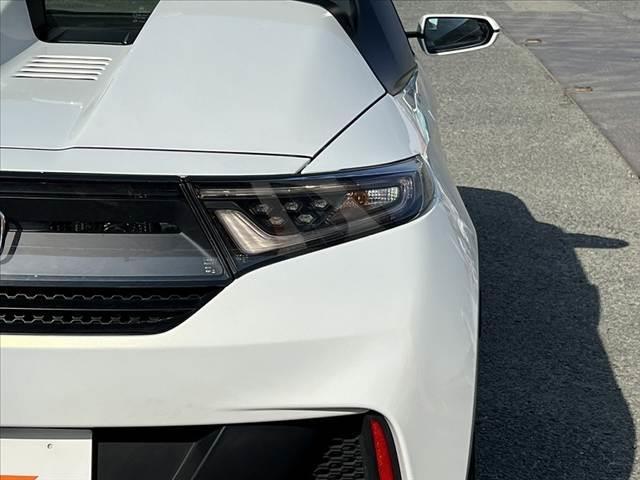 S660 α 後期 禁煙 クルコン Bモニター/センターディスプレイ LEDヘッドライト ETC 純正アルミ スマートキー シートヒーター 衝突軽減ブレーキ 誤発進抑制機能 横滑り防止 ハーフレザーシート マット(40枚目)