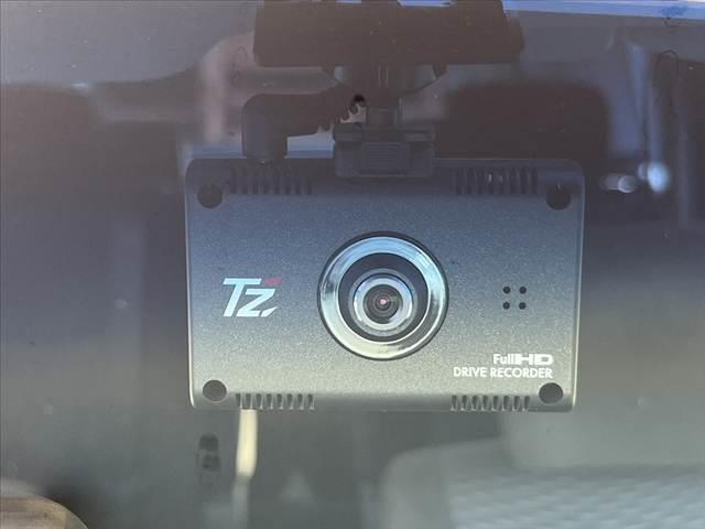 セレナ 20S 後期 禁煙 車検整備付 クルーズコントロール ディスプレイオーディオ バックカメラ オートライト 電格ミラー ドラレコ 横滑り防止 ミラーウィンカー ヘッドライトレベライザー シートリフター(6枚目)