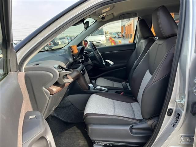 ヤリスクロス Z 車検整備付 8型DA パノラミックビューモニター ヘッドアップディスプレイ パワーバックドア Bluetooth ドライブレコーダー前後 セーフティセンス 横滑り防止 オートハイビーム(17枚目)