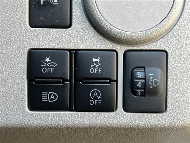 ミライース X SAIII 禁煙 車検整備付 アイドリングストップ コーナーセンサー ラジオ 横滑り防止 オートハイビーム プライバシーガラス 電格ミラー バニティーミラー セキュリティアラーム ヘッドライトレベライザー(3枚目)